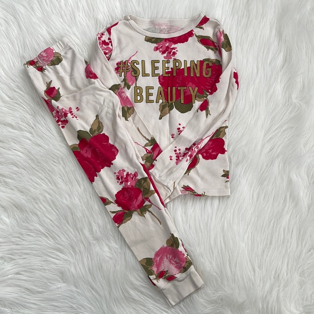 Girls 5T pajama set